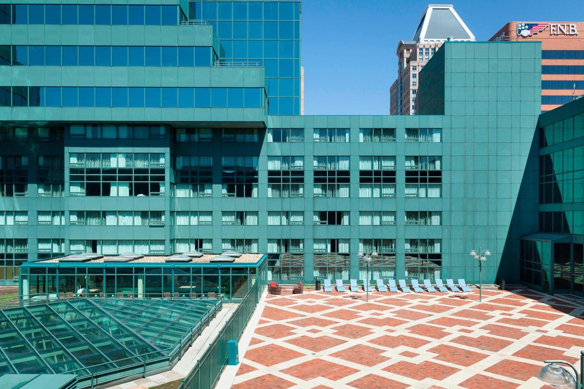 Renaissance Baltimore Harborplace Hotel Exterior photo